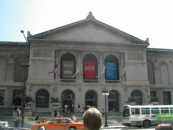 The Art Institute of Chicago entrance.